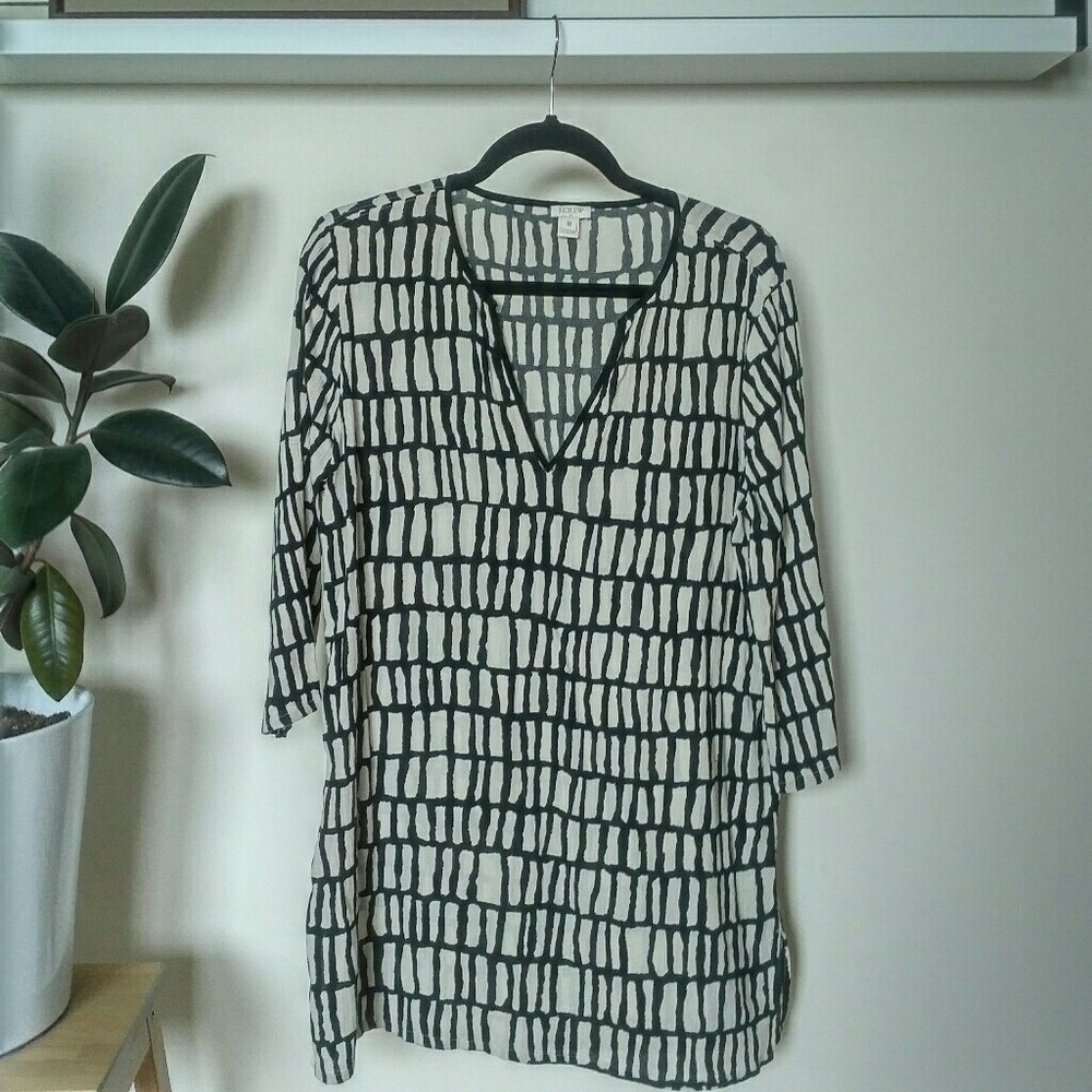 J.Crew Lightweight Blue and Cream Cover-Up - M